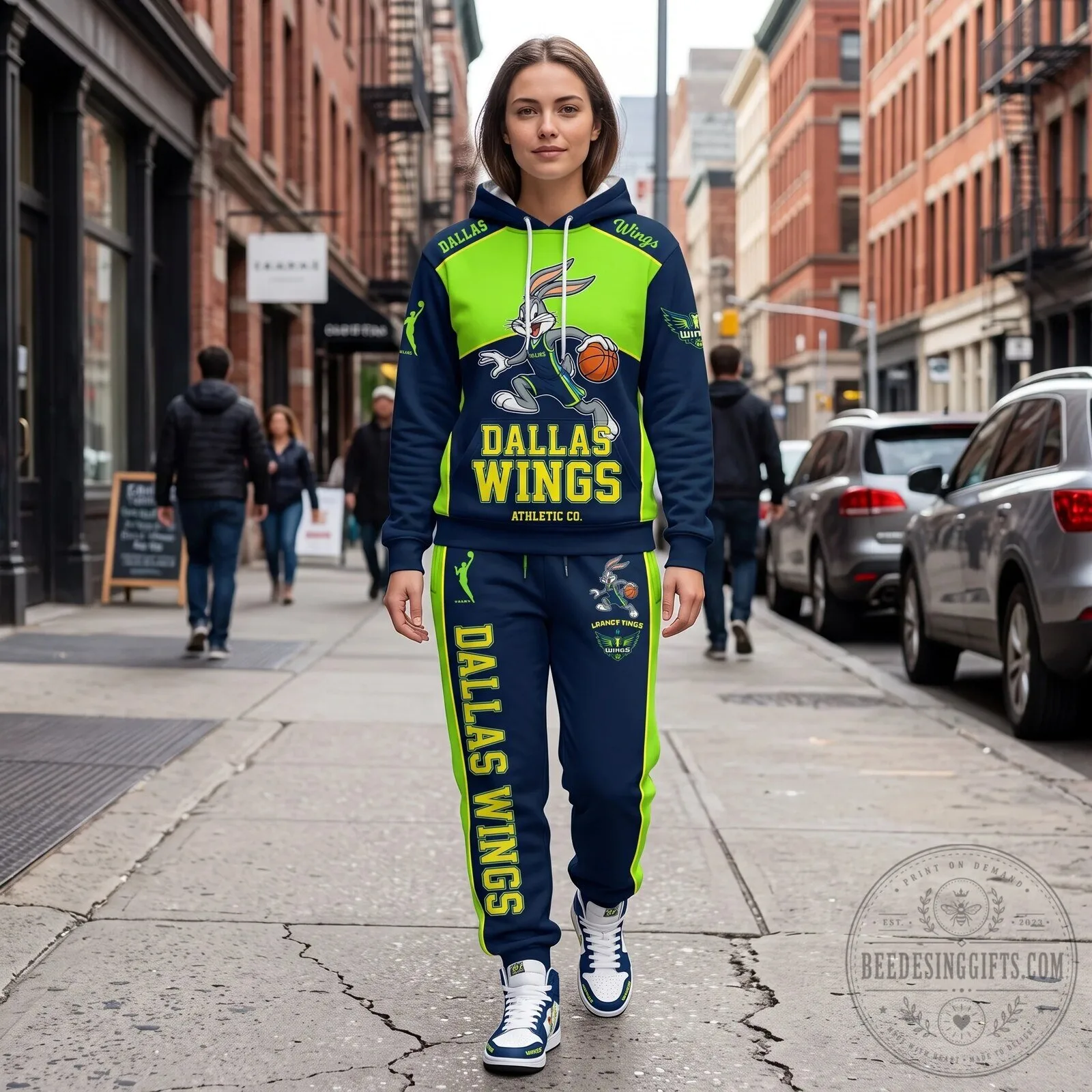Bugs Bunny Basketball Fan Hoodie and Sweatpants Set for Indiana Fever Supporters 73 Bugs Bunny Basketball Fan Hoodie and Sweatpants Set for Indiana Fever Supporters