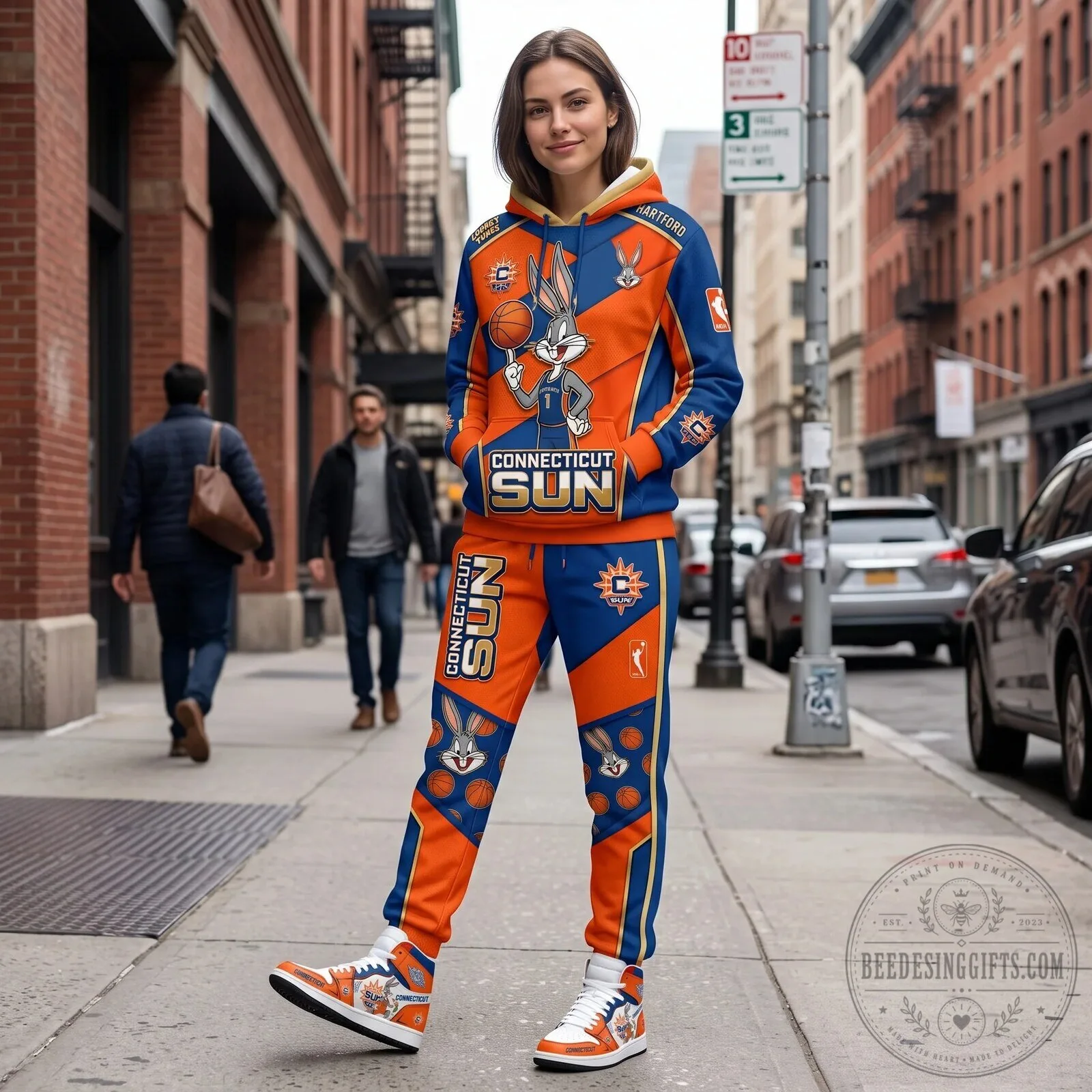 Bugs Bunny Basketball Fan Hoodie and Sweatpants Set for Indiana Fever Supporters 76 Bugs Bunny Basketball Fan Hoodie and Sweatpants Set for Indiana Fever Supporters