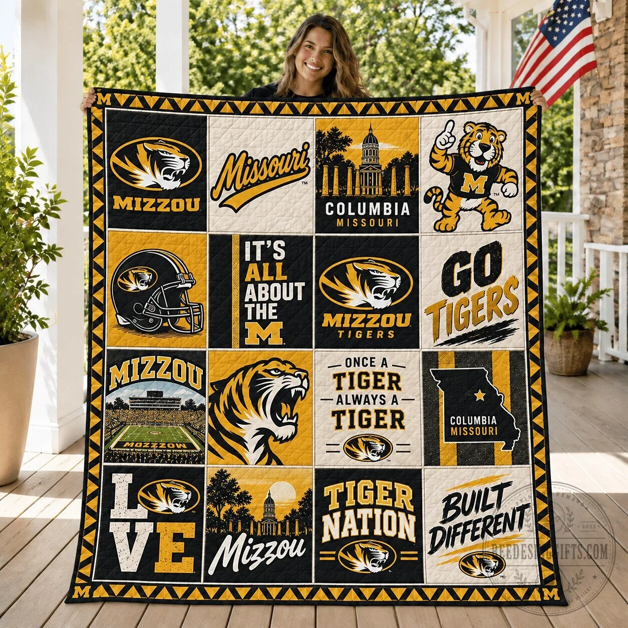 Missouri Tigers NCAA College Team Quilted Blanket for Fans