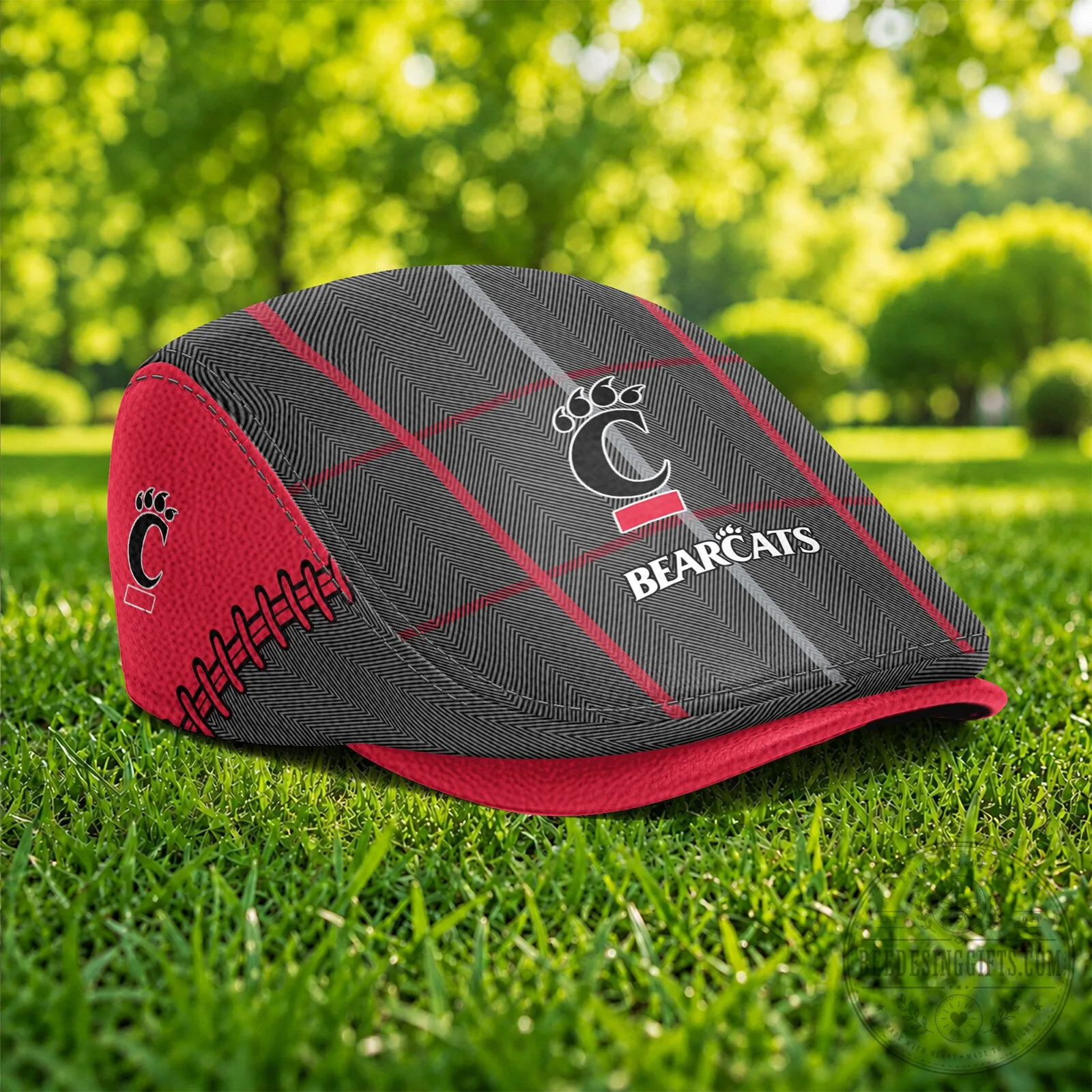 Cincinnati Bearcats NCAA Plaid Pattern Flat Cap for Men and Women 7 Cincinnati Bearcats NCAA Plaid Pattern Flat Cap for Men and Women